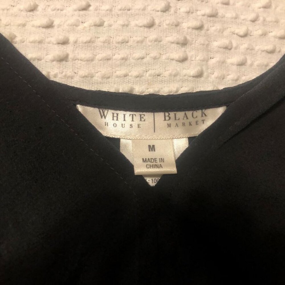 BLOUSE - SLEEVELESS - Picture 2 of 4